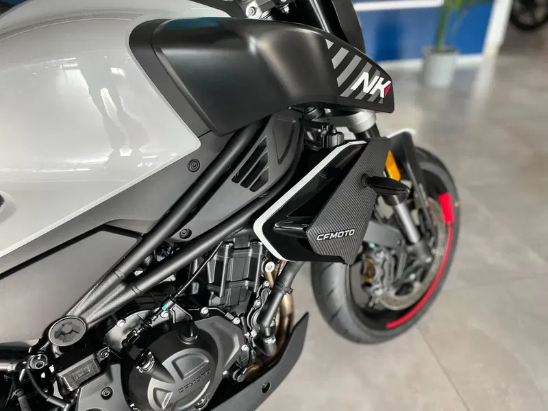 CFMOTO 450NK (2023 - 26) (12)