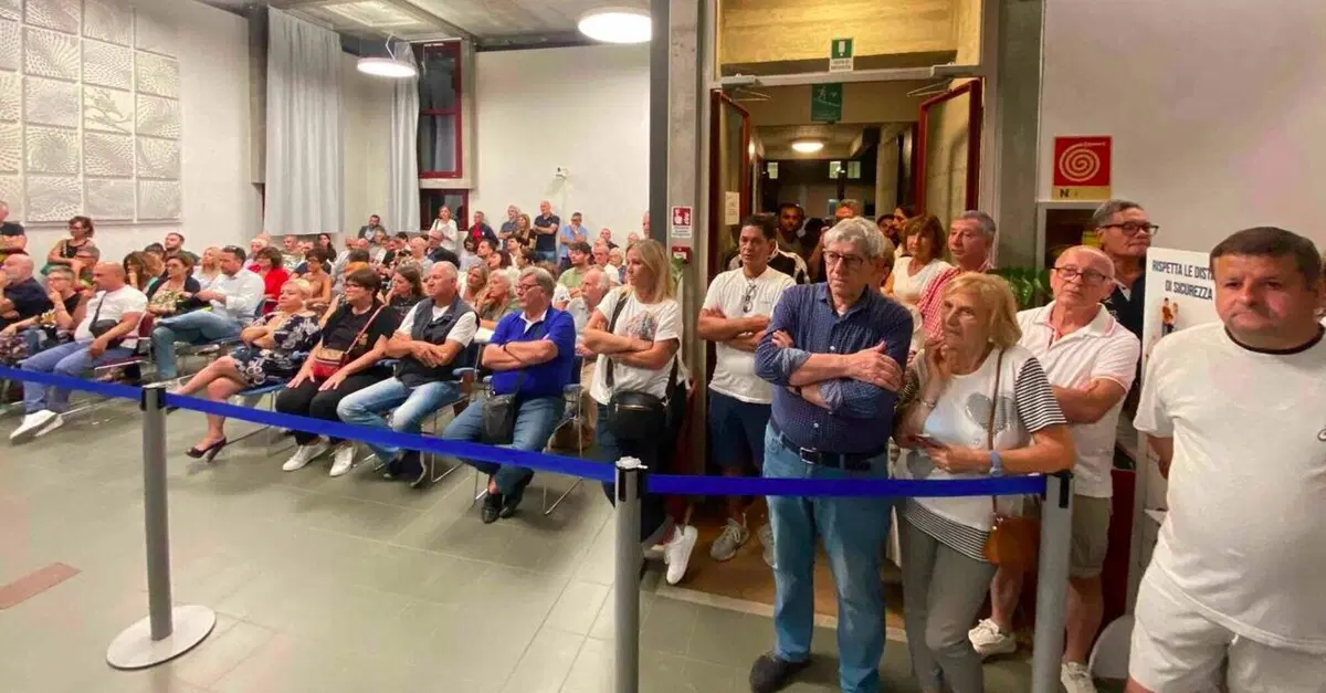 L'autovelox di Cadoneghe e la riunione infuocata in consiglio comunale: "Buffoni, toglieteci le sanzioni" [VIDEO]