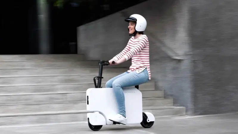 Honda Motocompacto, l'erede elettrico del Motocomp &egrave; realt&agrave;