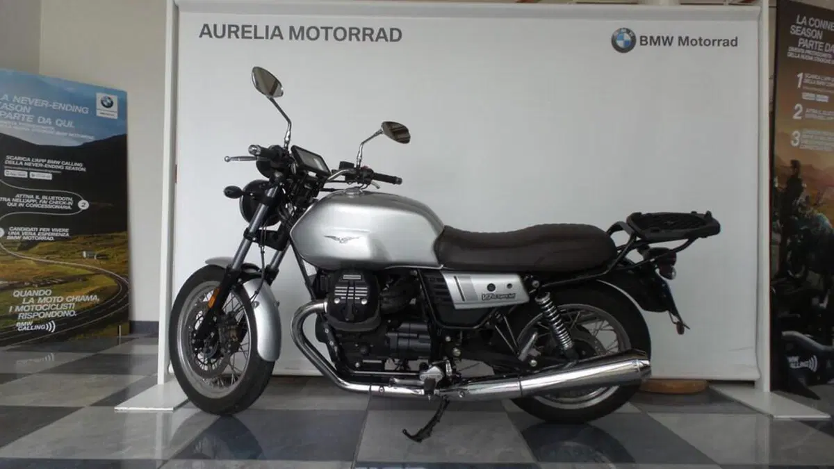 Moto Guzzi V7 III Special (2017 - 20)