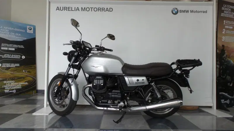 Moto Guzzi V7 III Special (2017 - 20)