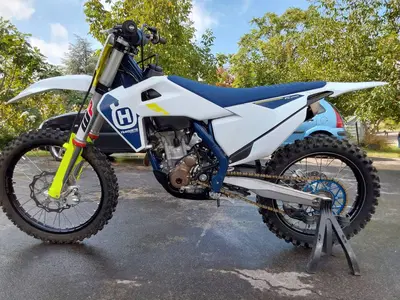 Husqvarna FC 250 (2022) usata