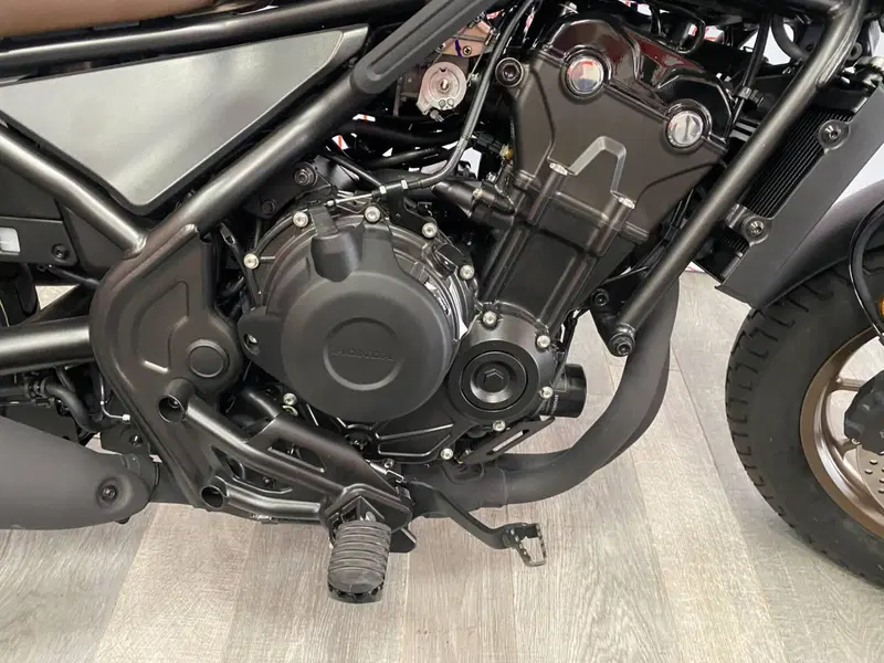 Honda CMX 500 Rebel + Special Edition (2022 - 24) (12)