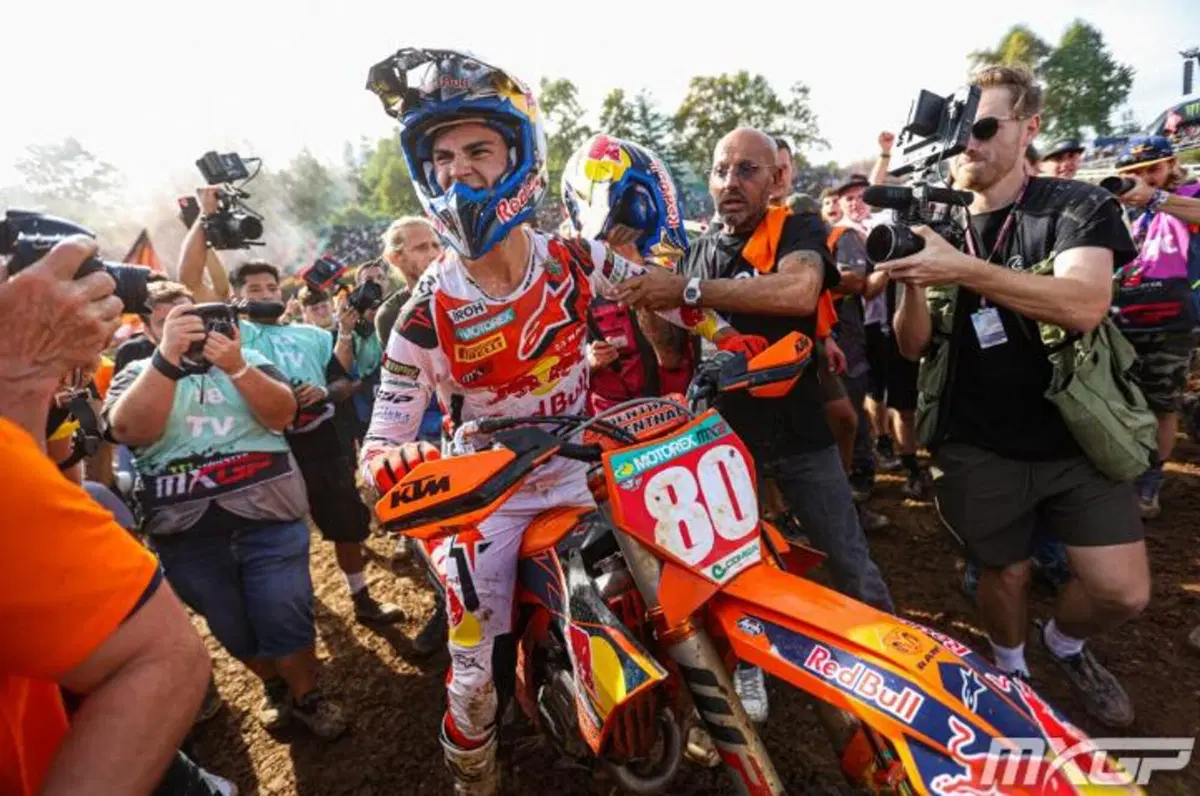 MXGP 2023 a Maggiora. Andrea Adamo-Jorge Prado, il Motocross mette a segno una doppietta mondiale (3)