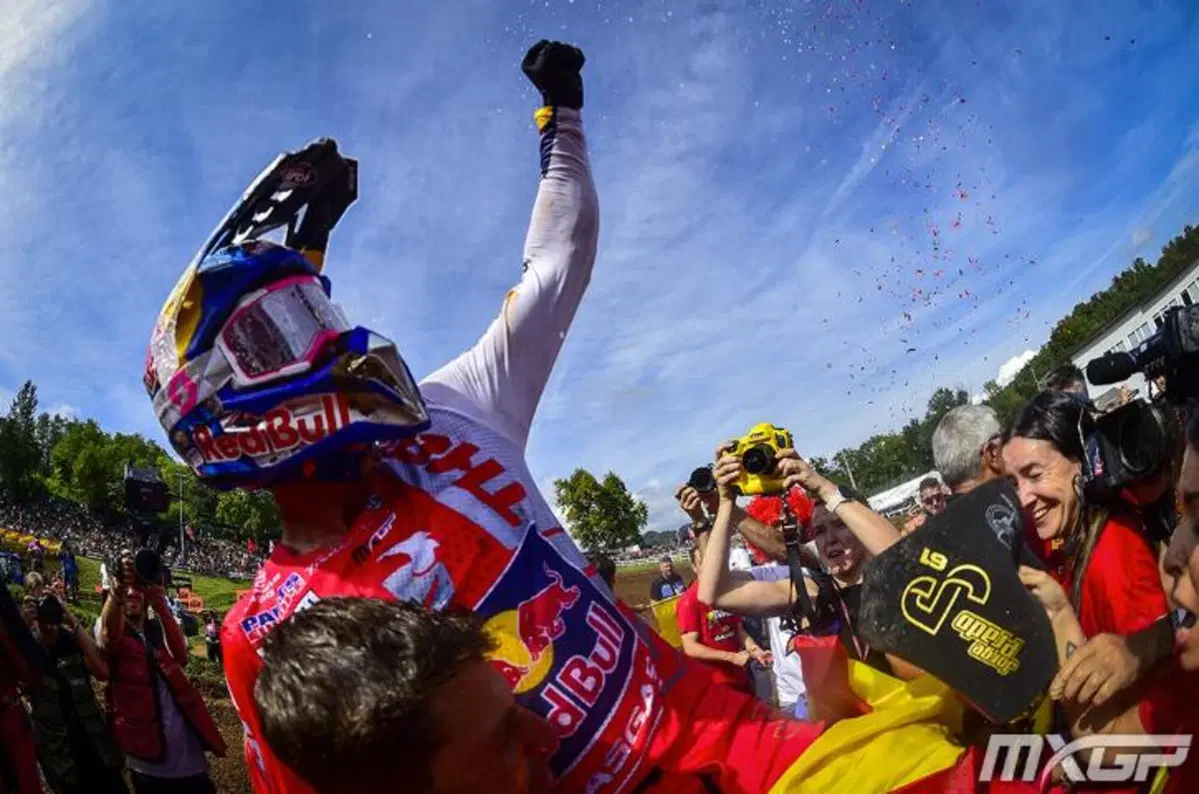 MXGP 2023 a Maggiora. Andrea Adamo-Jorge Prado, il Motocross mette a segno una doppietta mondiale (5)