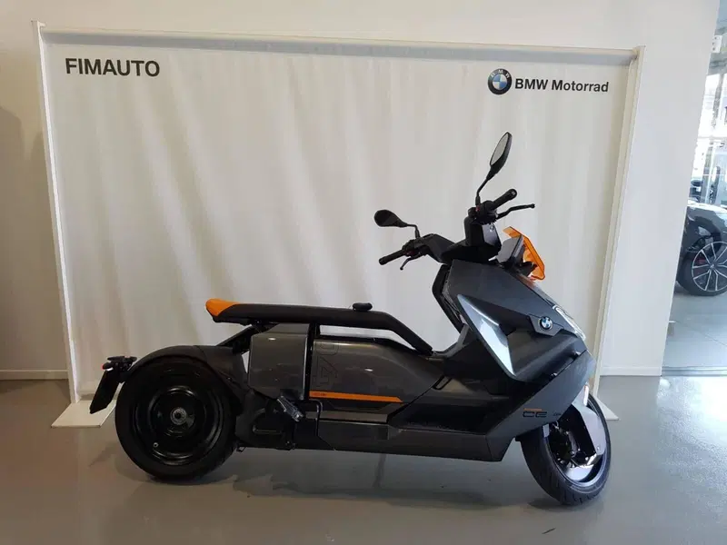 Bmw CE 04 (2021 - 25) (8)