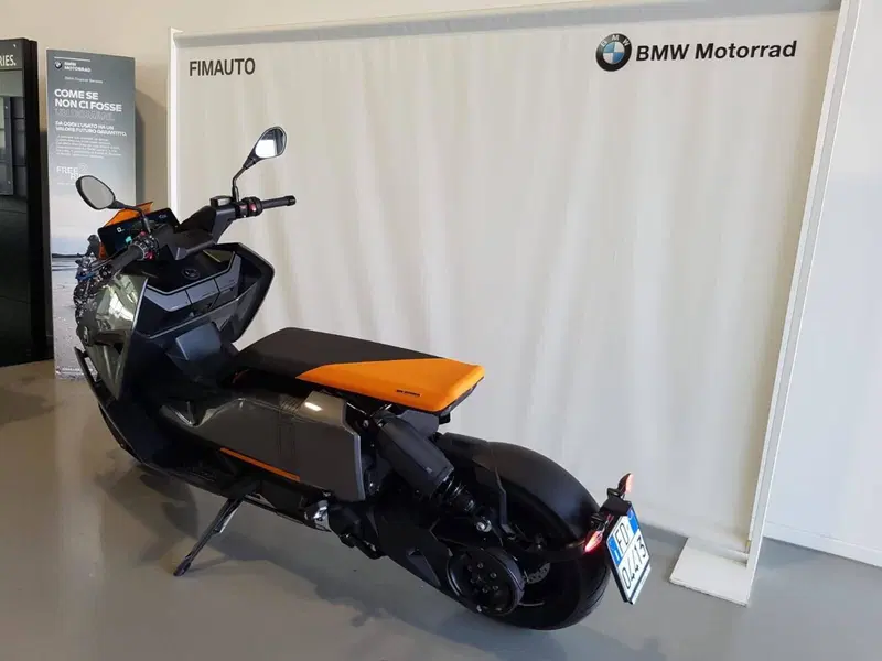 Bmw CE 04 (2021 - 25) (16)