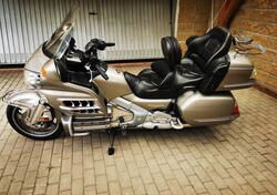 Honda GL 1800 Gold Wing (2000 - 05) usata