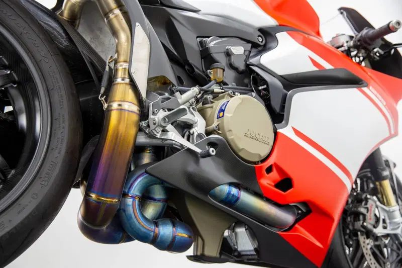 Ducati Superleggera 1299 (2017) (8)