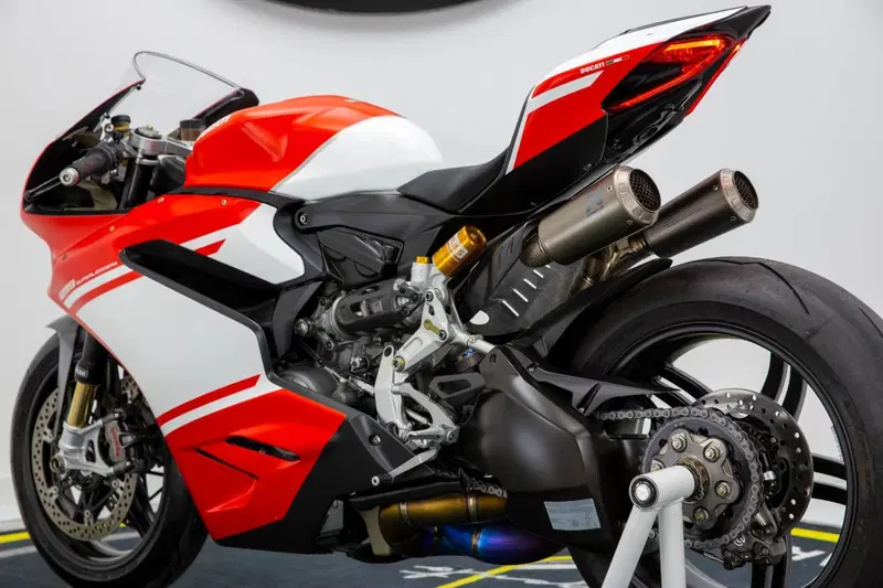 Ducati Superleggera 1299 (2017) (5)