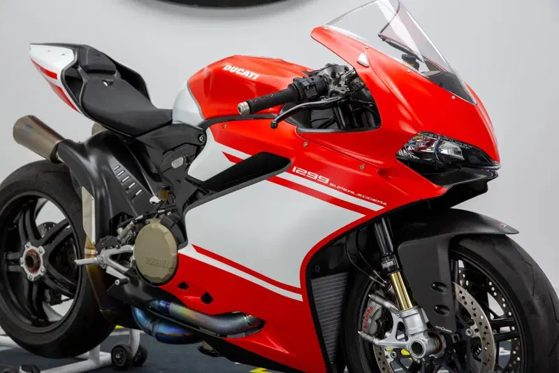 Ducati Superleggera 1299 (2017) (2)
