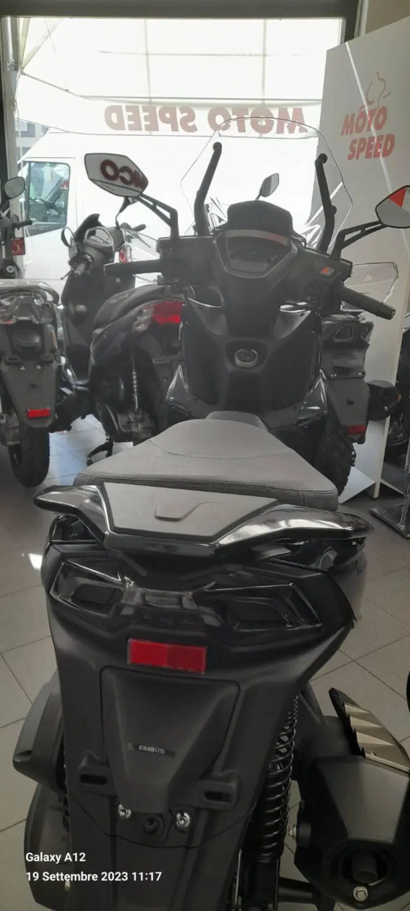 Kymco Agility 350i NN R16 (2023 - 26) (7)
