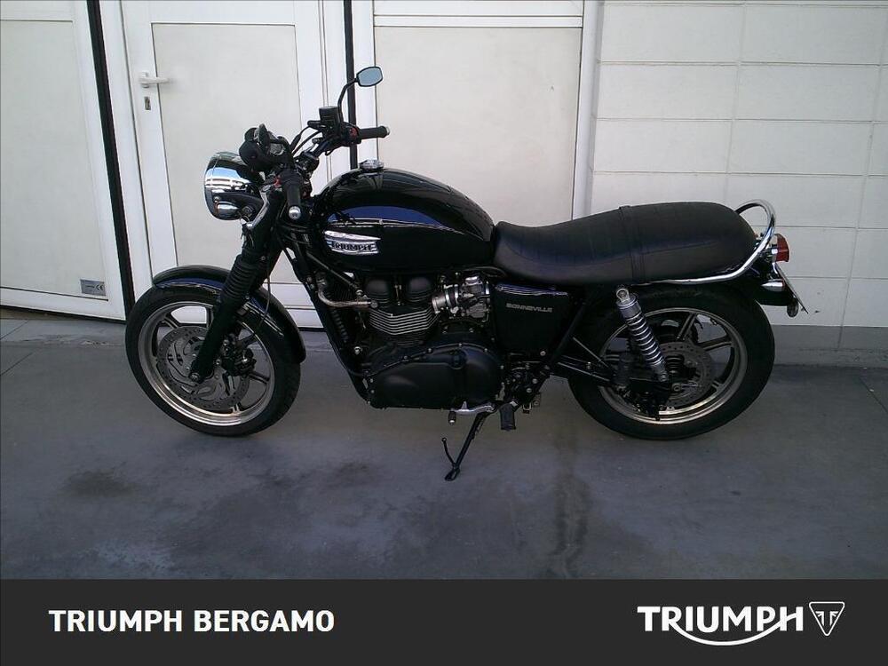 Triumph Bonneville 800 (2000 - 01) (4)