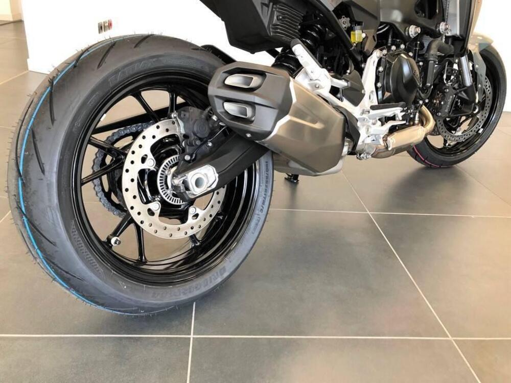 Bmw F 900 R (2021 - 24) (5)