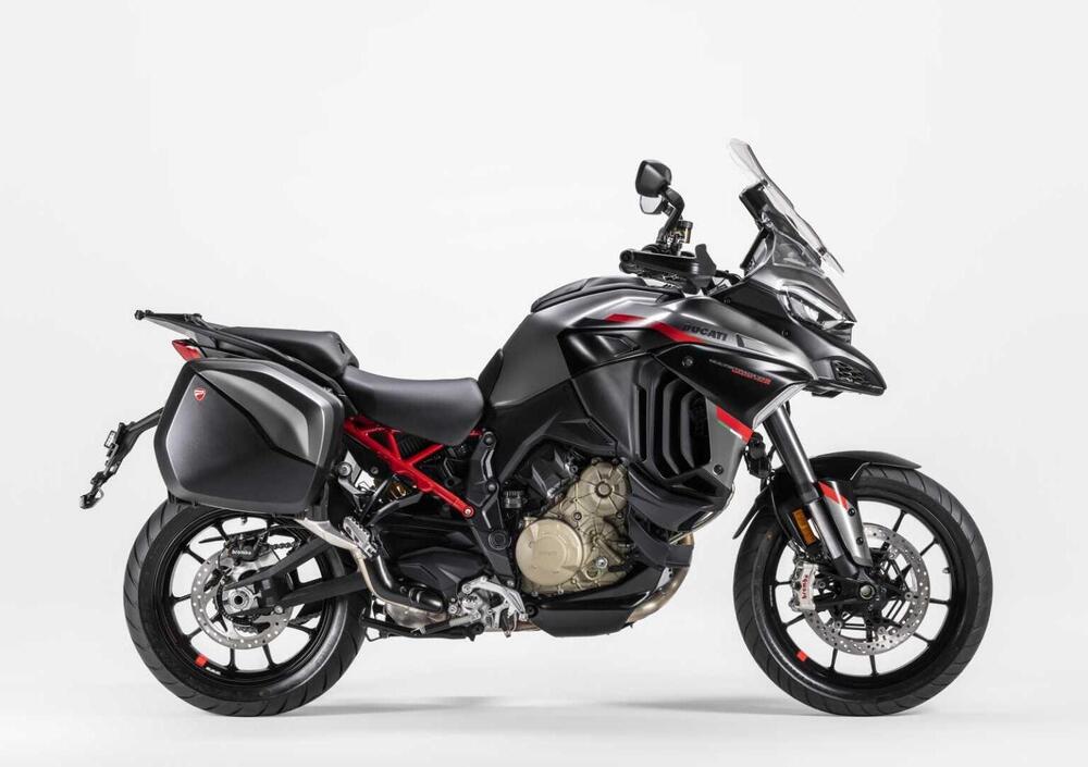 Ducati Multistrada V4 S Grand Tour (2024) (2)