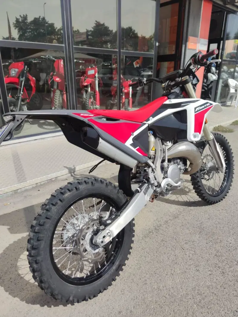 Fantic Motor XE 125 Enduro (2022) (6)