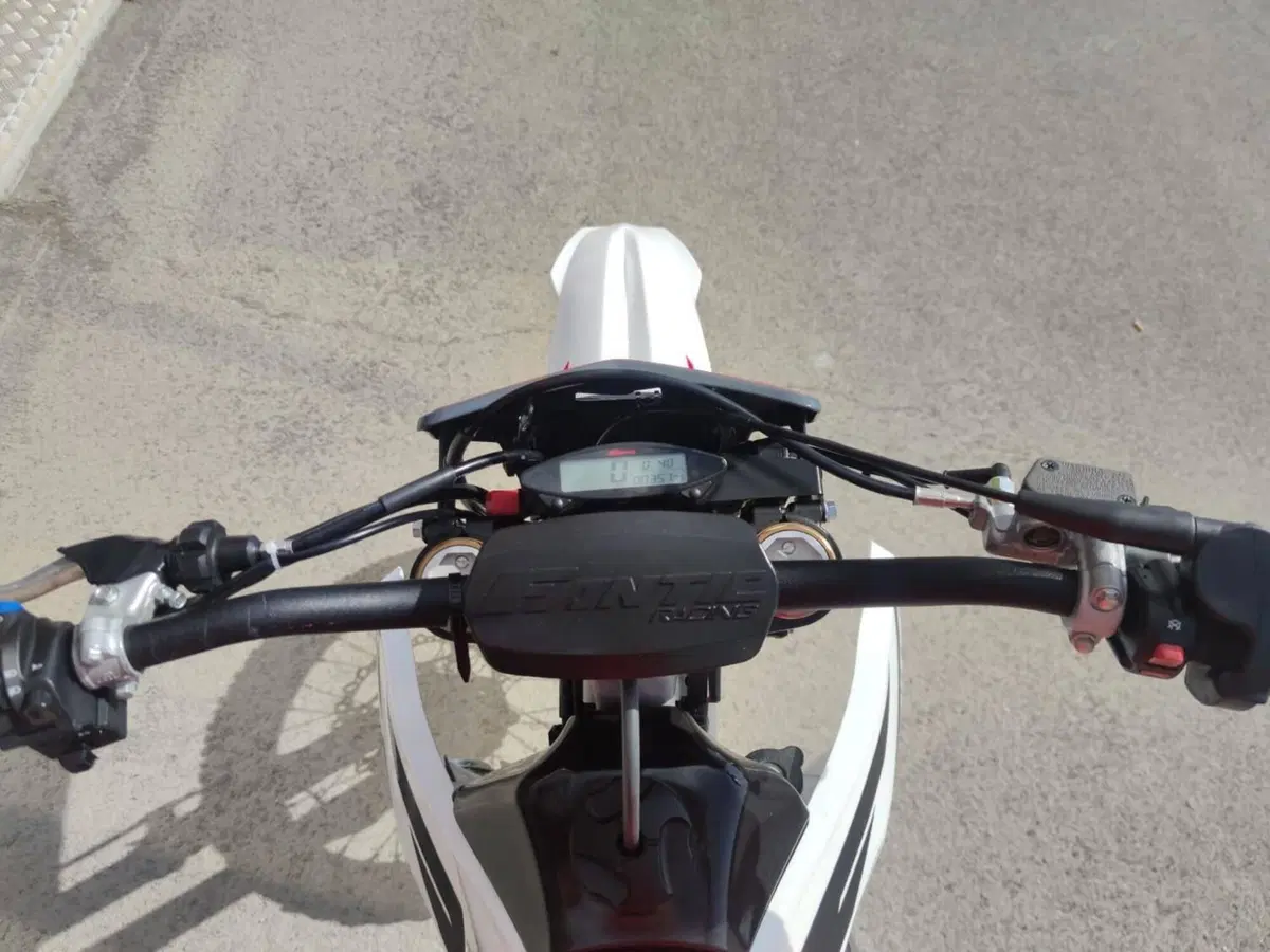 Fantic Motor XE 125 Enduro (2022) (11)