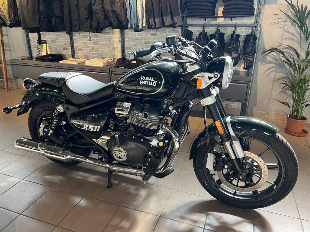 Royal Enfield Super Meteor 650 (2023 - 24)