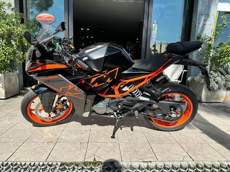 KTM RC 125 (2022 - 26)