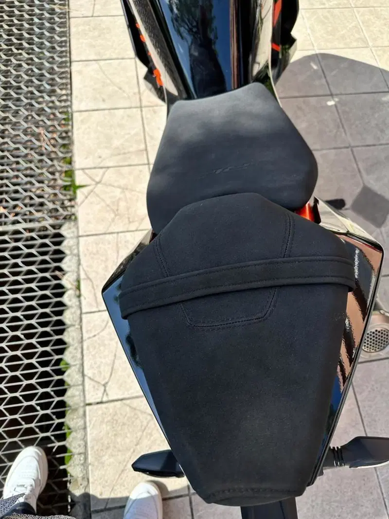 KTM RC 125 (2022 - 26) (8)