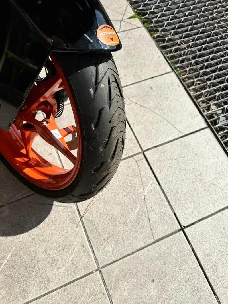 KTM RC 125 (2022 - 26) (12)