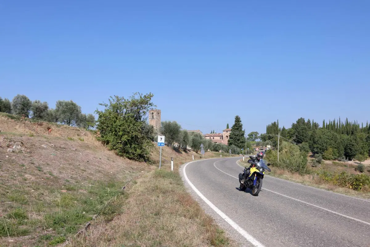 Suzuki Discovery Tour 2023: l'occasione perfetta per togliersi ogni dubbio sulla gamma Suzuki (3)