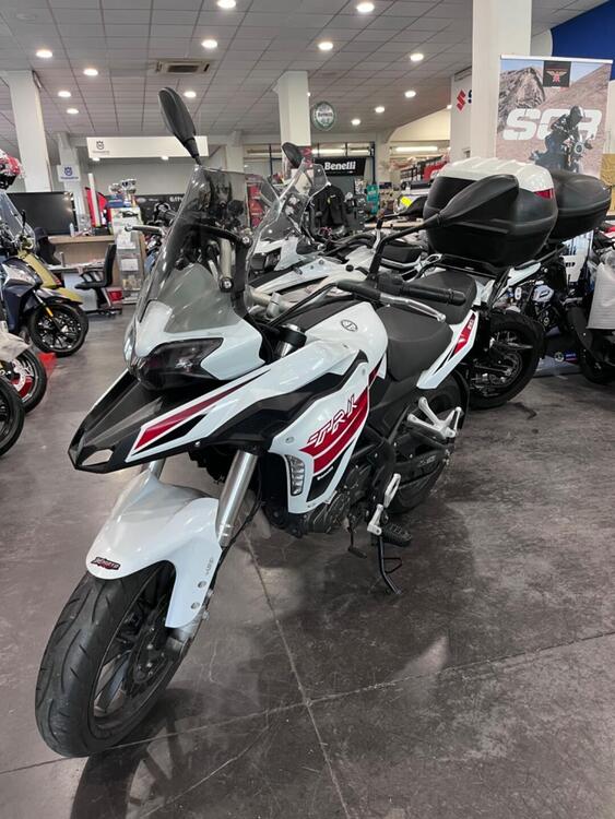 Benelli TRK 251 (2022 - 24)