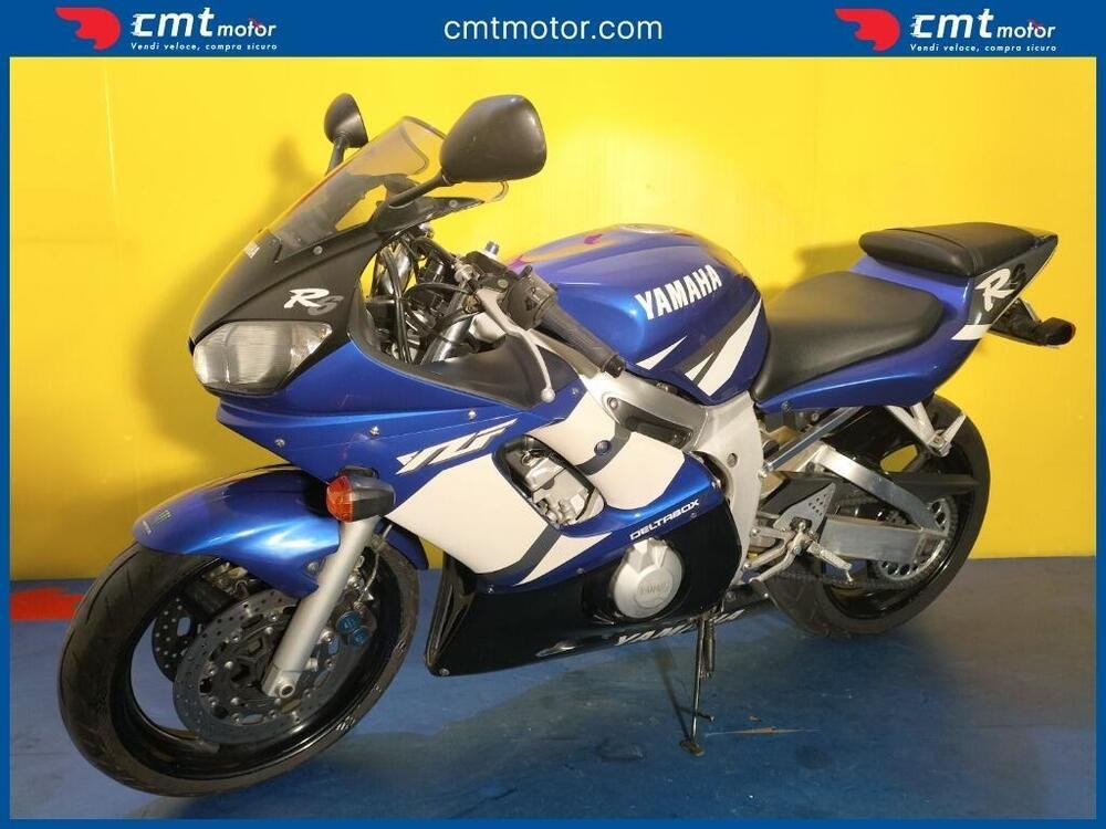 Yamaha YZF R6 (2001 - 02) (3)
