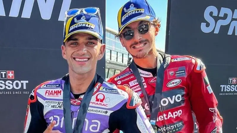 MotoGP 2023. GP dell'India. Pecco Bagnaia e la rivalit&agrave; con Jorge Martin: "In Moto3 dormivamo nella stessa stanza"