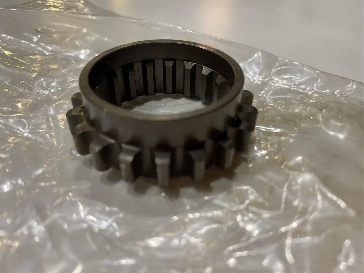 Ingranaggio Albero Motore Gpz900 A1 120461057 Kawasaki