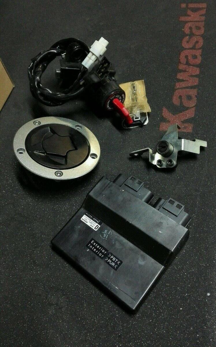 Vendo kit immobilizer centralina Kawasaki z750 07/12 Kawasaki a