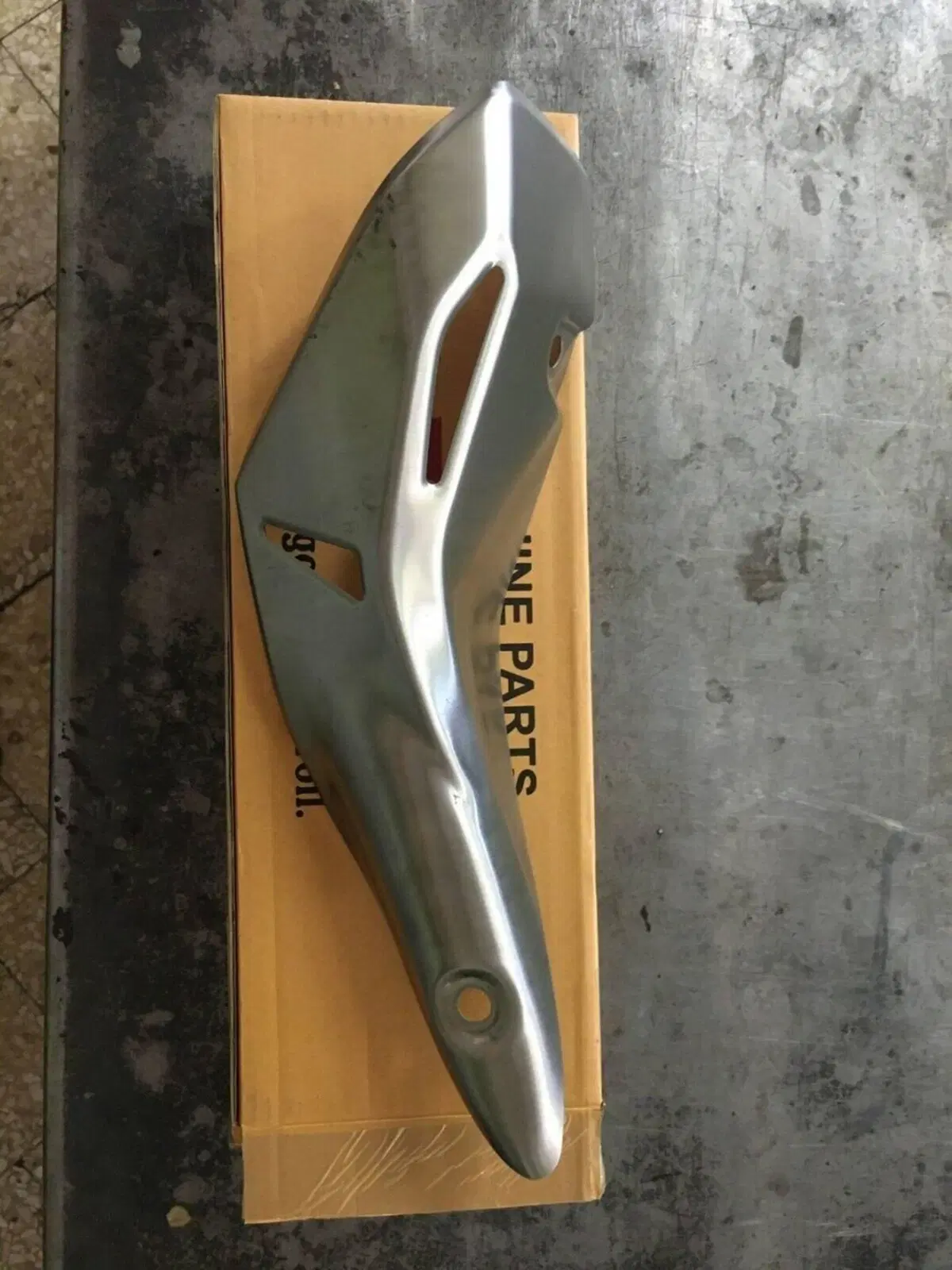 Protezione Laterale Marmitta Kawasaki Z900 17/19