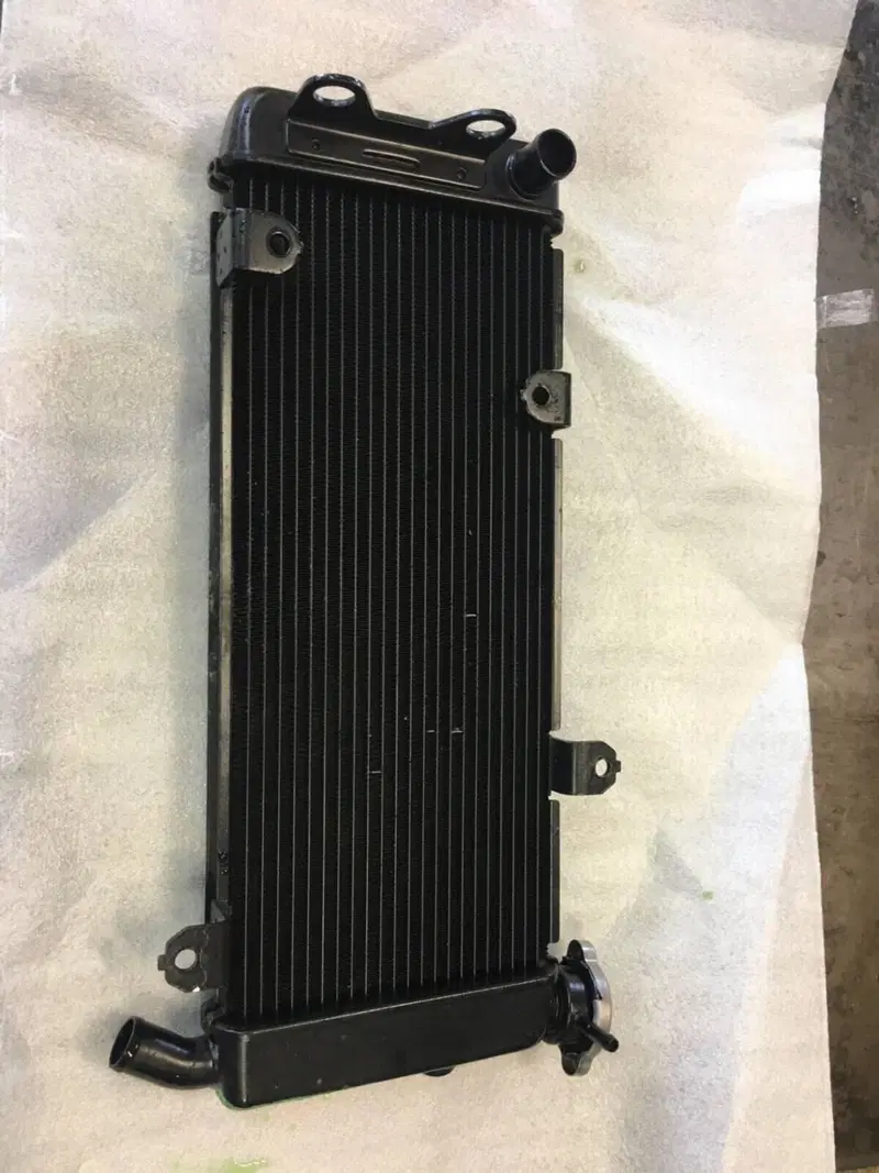 Radiatore Kawasaki Versys650 17/20 (7)
