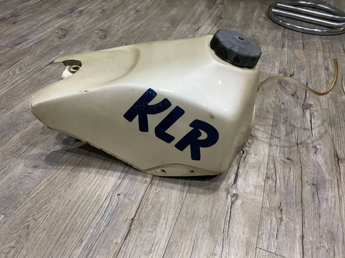 Serbatoio Kawasaki klr600