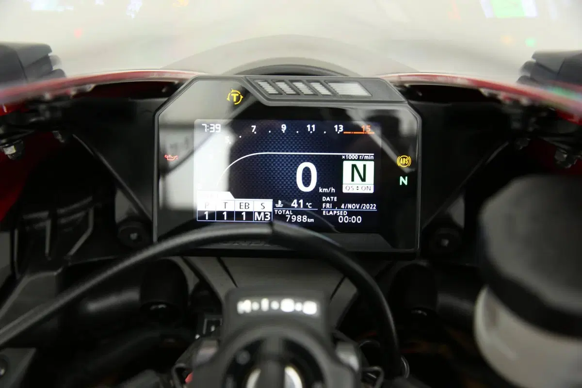 Honda CBR 1000 RR Fireblade SP2 (2017 - 18) (19)