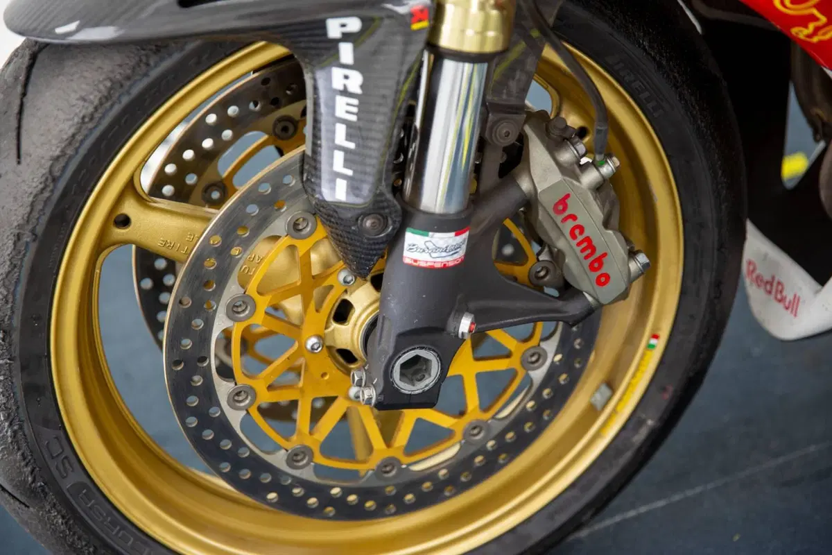 Honda CBR 1000 RR Fireblade (2008 - 11) (6)