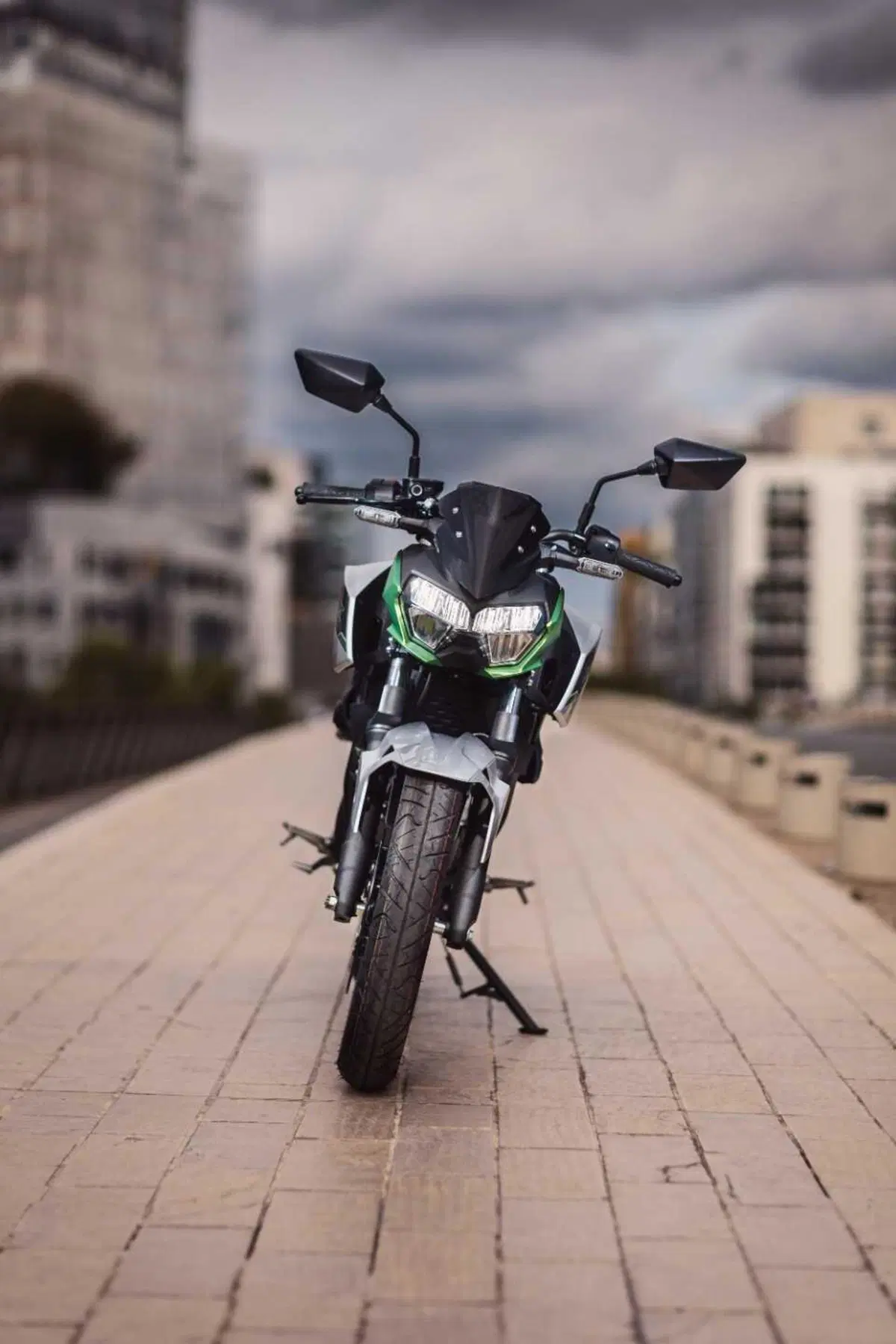 Kawasaki Z e-1, la prima elettrica giapponese. Ecco il nostro test! [VIDEO] (27)