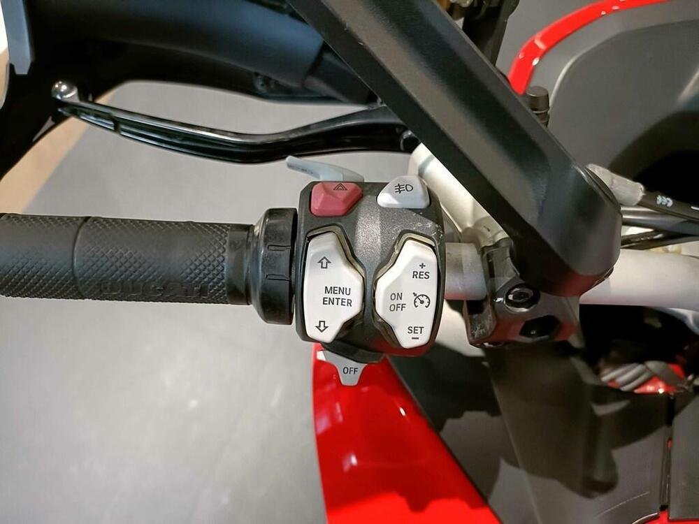 Ducati Multistrada 1200 S Touring D-air (2014 - 16) (2)