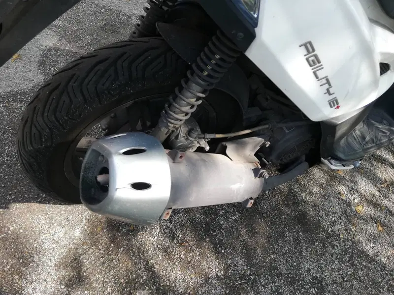 Kymco Agility 200i R16 + (2014 - 17) (4)