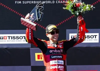 SBK 2023. GP di Spagna. Alvaro Bautista domina Gara2 ad Aragon