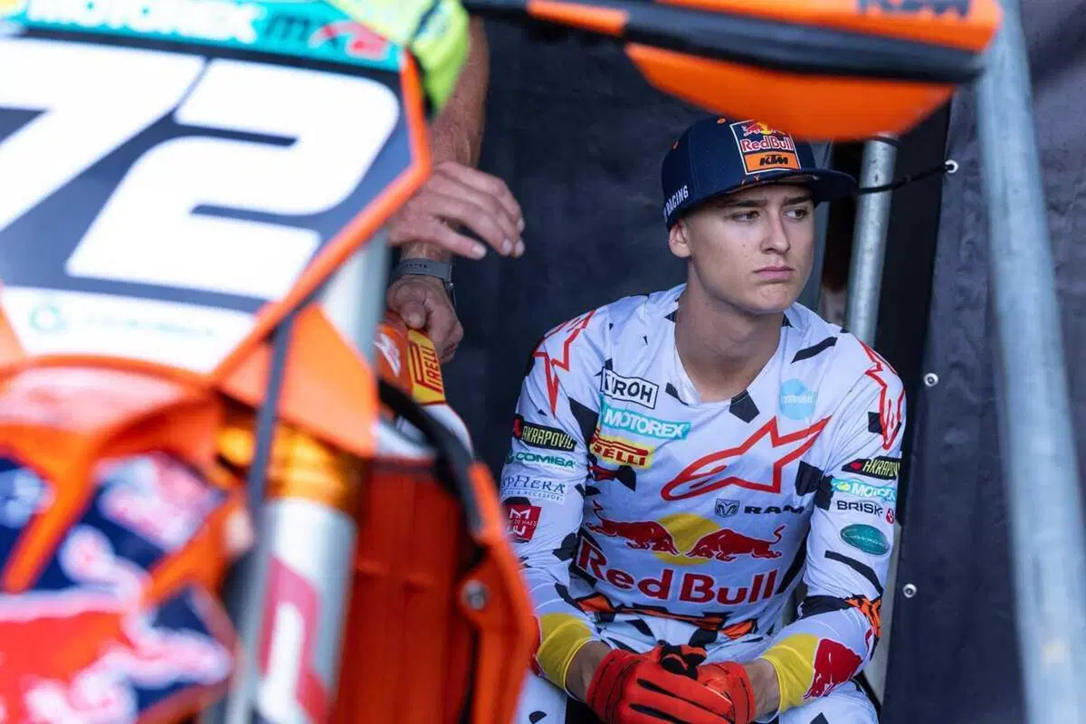Andrea Adamo, Debriefing Mondiale (15)