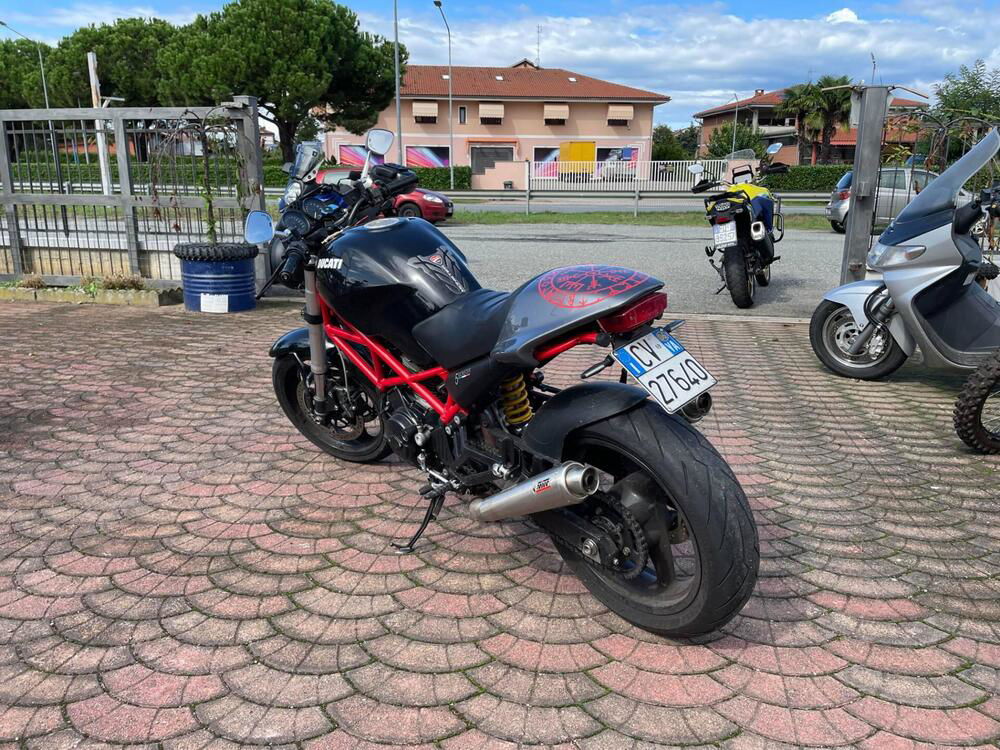 Ducati Monster 695 (2006 - 08) (4)
