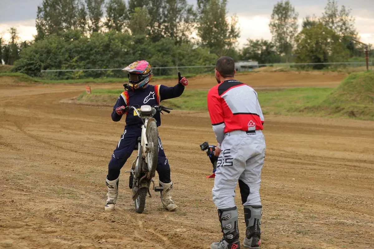 Honda CR500R 2001 TEST: la 2 tempi più spaventosa (e bella) di sempre! (5)