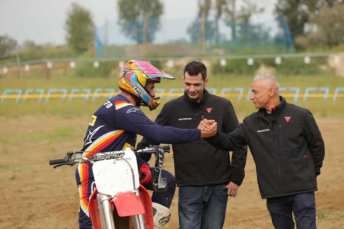 Honda CR500R 2001 TEST: la 2 tempi più spaventosa (e bella) di sempre! (26)