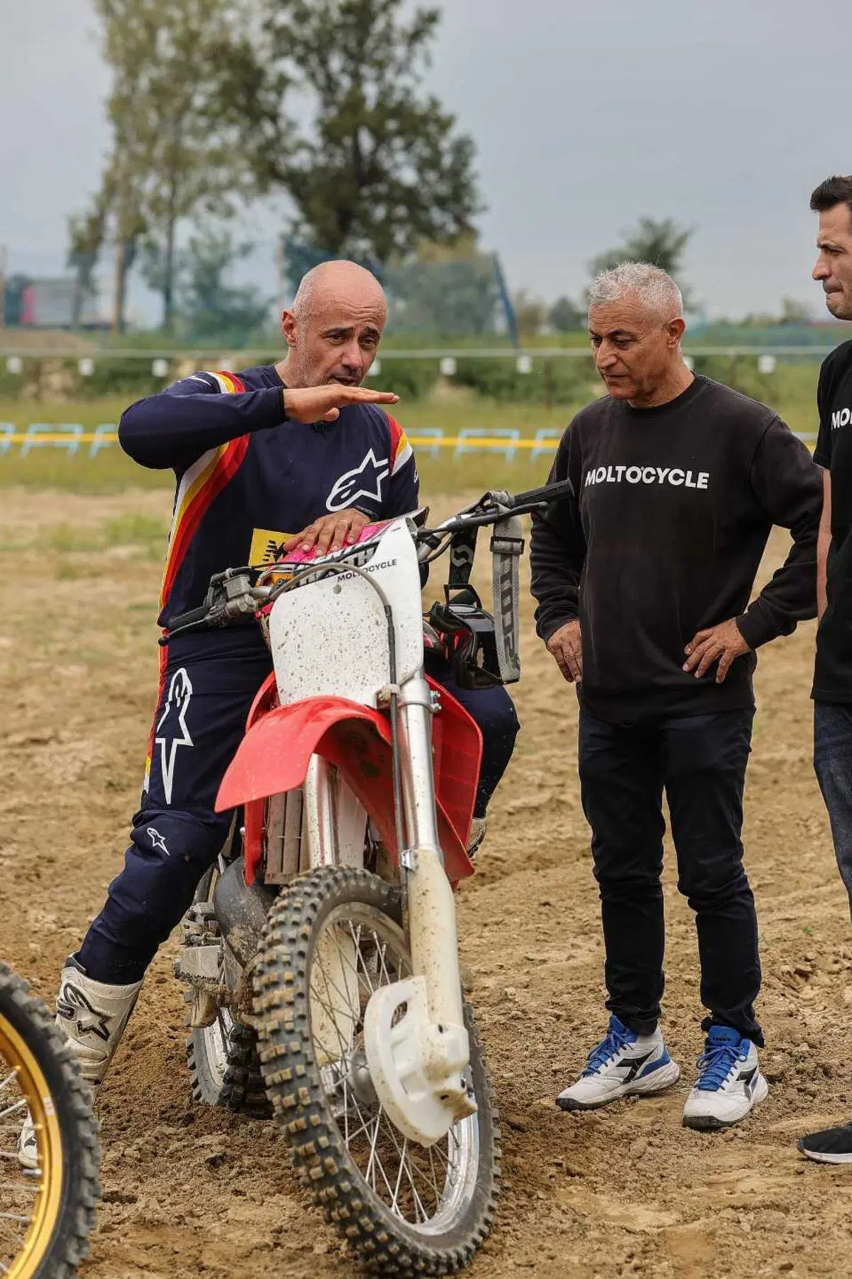 Honda CR500R 2001 TEST: la 2 tempi più spaventosa (e bella) di sempre! (30)