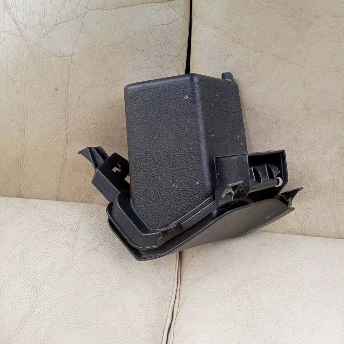 Porta Oggetti Destro Comleto per Kymco Downtown 12