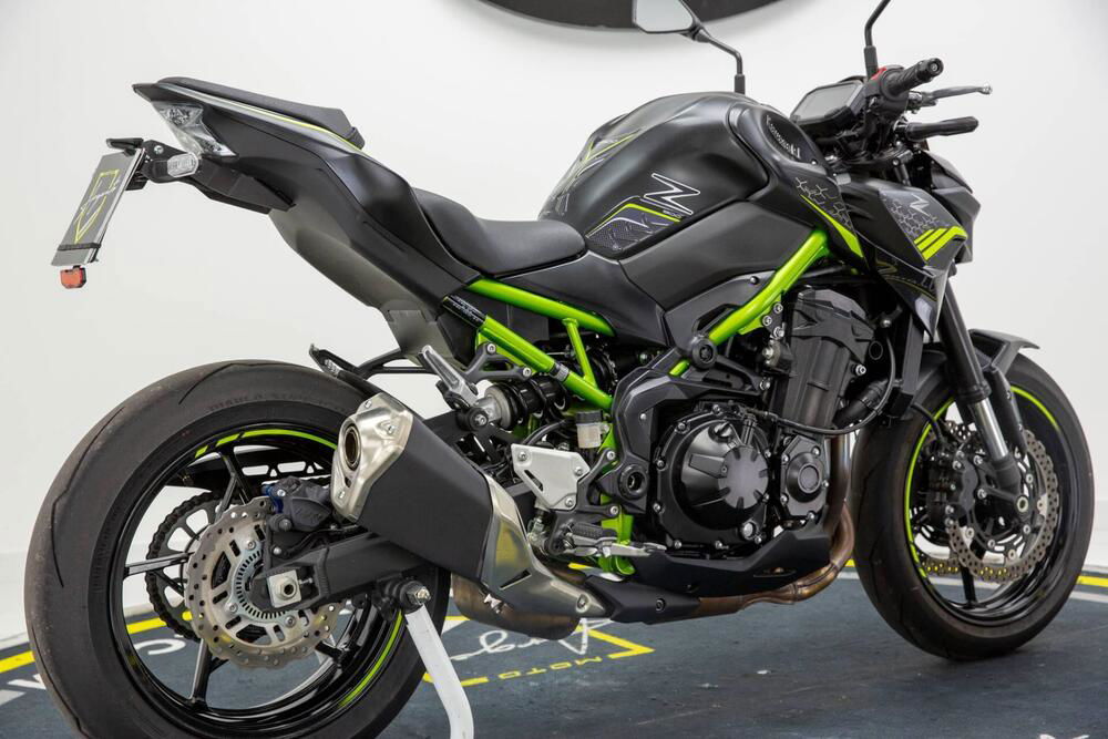 Kawasaki Z 900 (2021 - 24) (4)