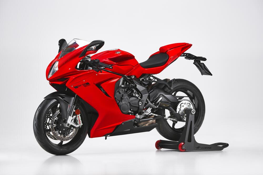 MV Agusta F3 800 Rosso (2021 - 23) (2)