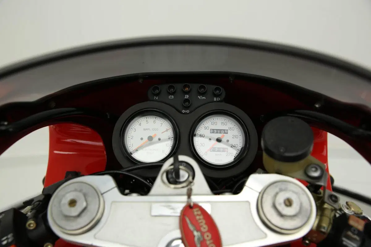 Moto Guzzi Sport 1100  i.e. (1996 - 98) (19)