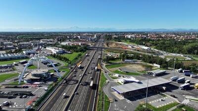 Inaugurata la quinta corsia dell'autostrada A8 Milano-Laghi: &egrave; la prima in Italia [VIDEO]